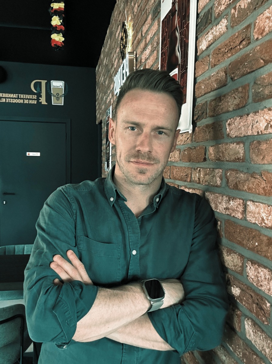 Yannick Vanmechelen, oprichter van The Bar Office